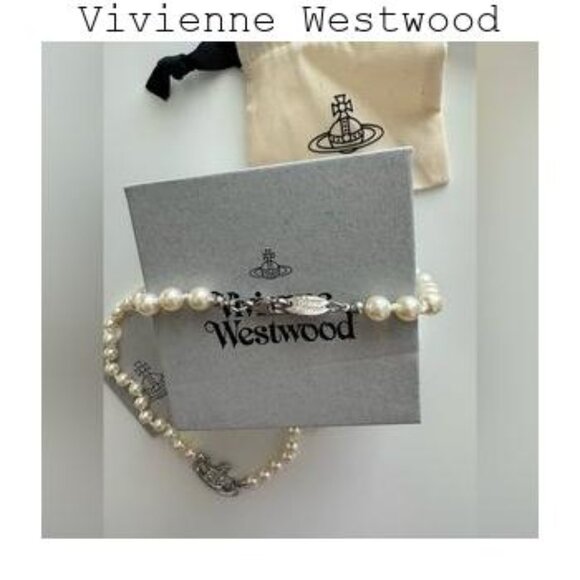 Vivienne Westwood Lucrece Necklace Silver Tone - Picture 4 of 5